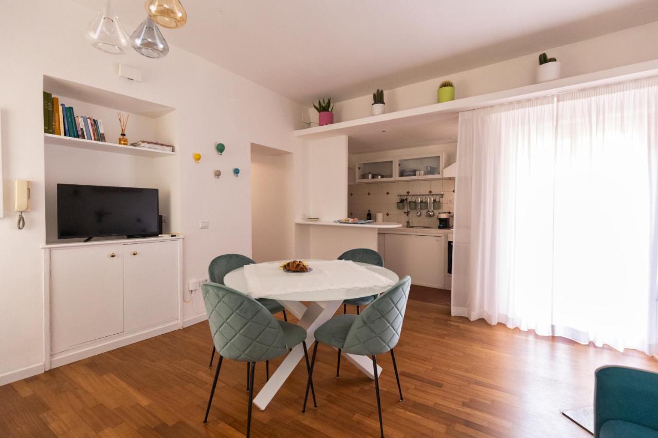 Emerald - In The Heart Of Trastevere Рим Екстериор снимка